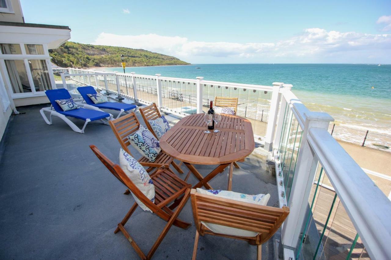 Garden Apartment, 1 Pilots Point Totland Exterior foto